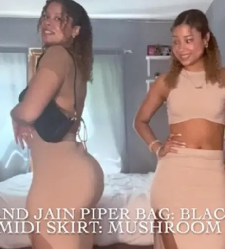 Image 4641490 from The Learmann Twins | Ana and Lexie Learmann