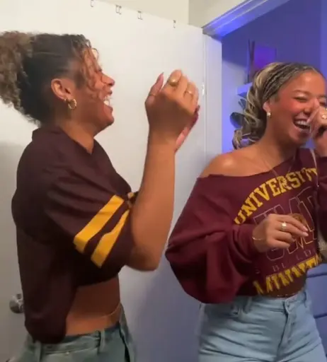 Image 4642233 from The Learmann Twins | Ana and Lexie Learmann