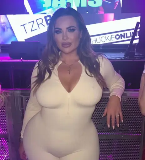 Image 4648115 from DJ Hannah B