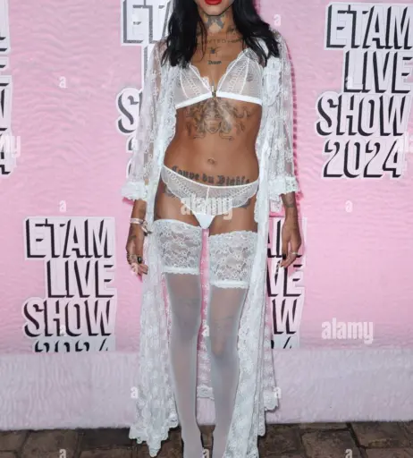 Image 4627856 from ogee_off