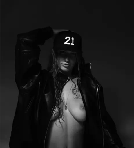 Image 4797861 from Sydney May / SydneyvMay / Sydney Vézina