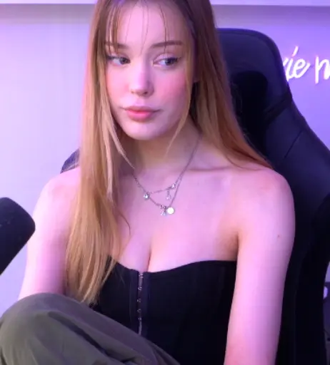 Image 4799390 from Lexiemariex