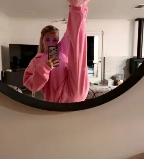 Image 4785392 from Breckie Hill / @breckiehill