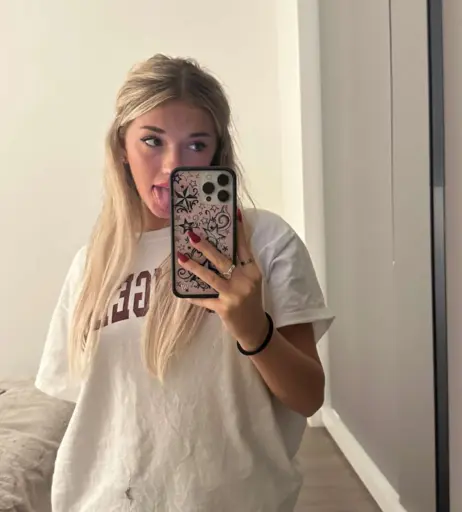 Image 4787035 from Breckie Hill / @breckiehill