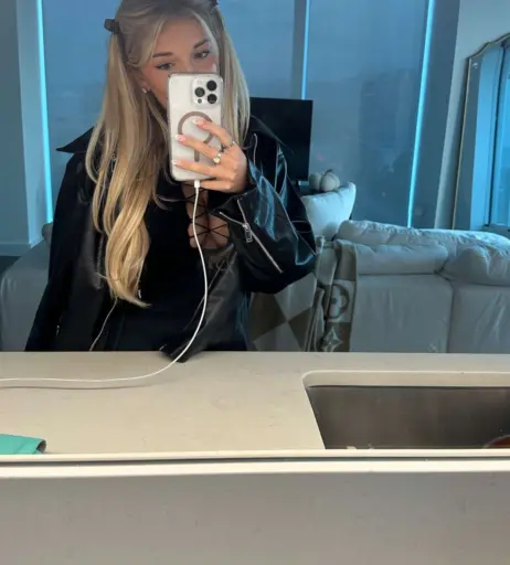 Image 4775435 from Breckie Hill / @breckiehill