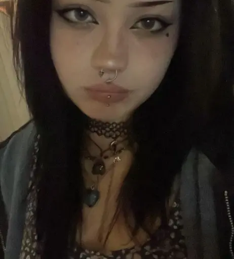 Image 4764591 from Vampirekitt3n | Valvampire | Peachyyval | kill.val
