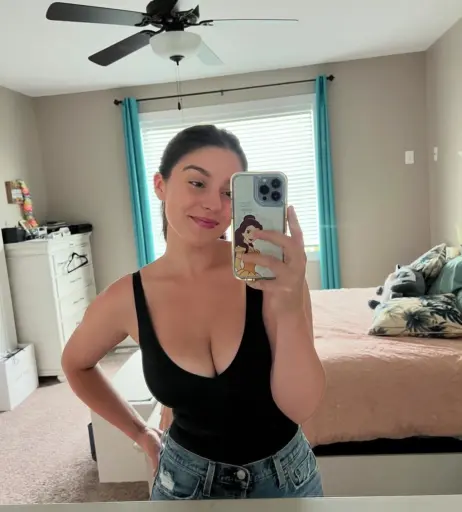 Image 4768409 from Taya Miller / Tayamillerr