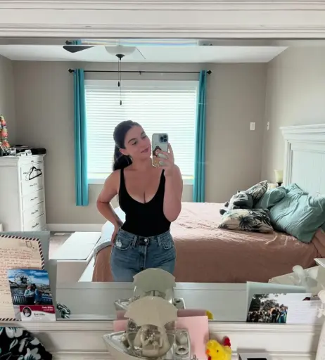 Image 4768375 from Taya Miller / Tayamillerr