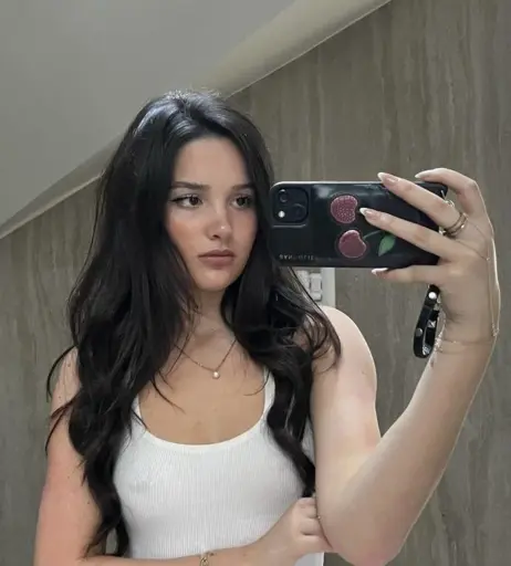 Image 4754062 from Jules LeBlanc/Annie LeBlanc