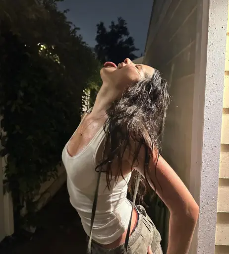 Image 4751116 from Jules LeBlanc/Annie LeBlanc