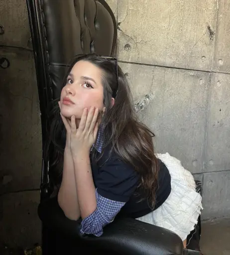 Image 4752357 from Jules LeBlanc/Annie LeBlanc