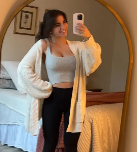 Image 4742779 from Sofiacrnilovic