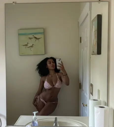 Image 4742381 from Aaliyeezy