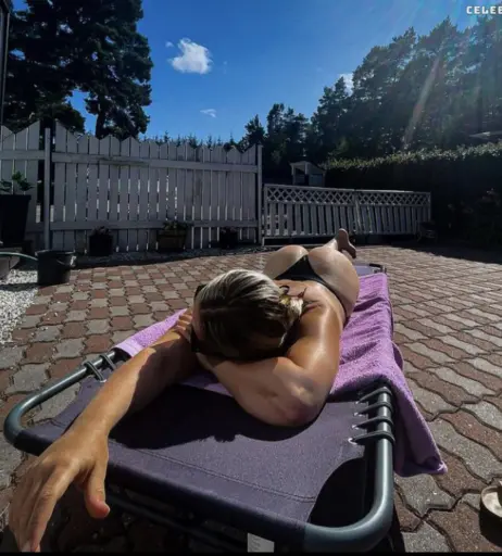 Image 473831 from curvvyfit