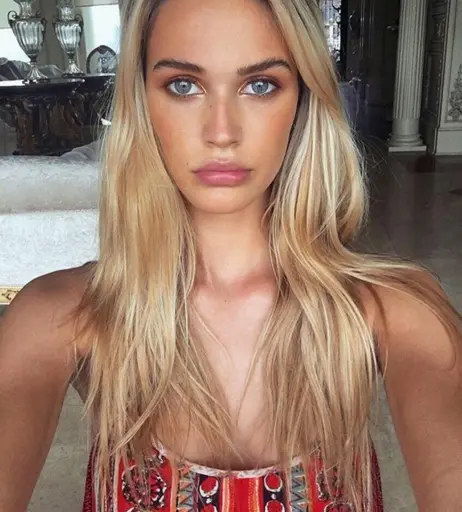 Image 4706549 from Noel Capri Berry