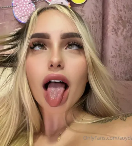 Image 4069346 from Daniela Tabares | danitabaresbb | sofiamariana | LillySullivan