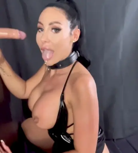 Image 4051440 from milaxxxvip / mila-amora / mila.amora_x