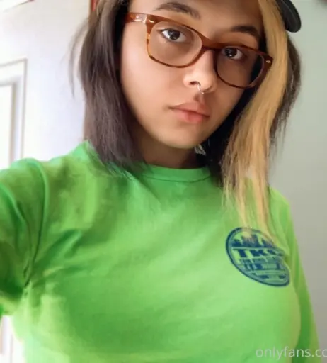 Image 4049274 from Irlupdog ( glasses_gf)