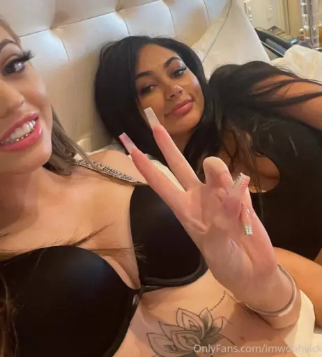 Image 4029479 from Woah Vicky