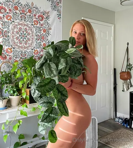 Image 4000715 from Emily Whitmire