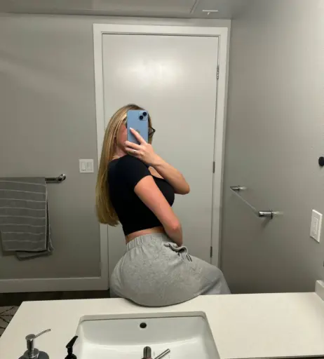 Image 719602 from Riley Mae Lewis
