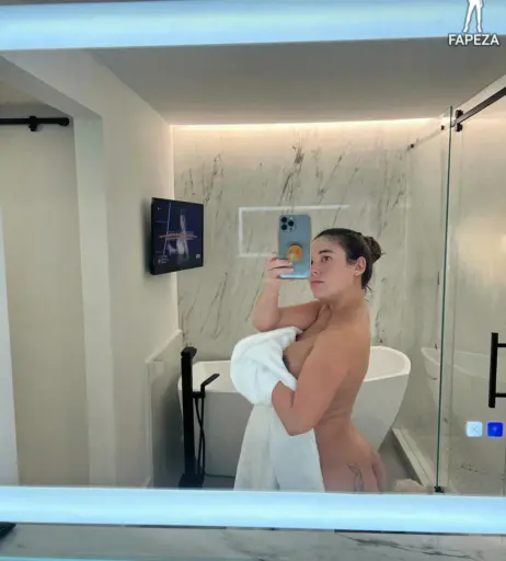 Image 718175 from Angie Varona