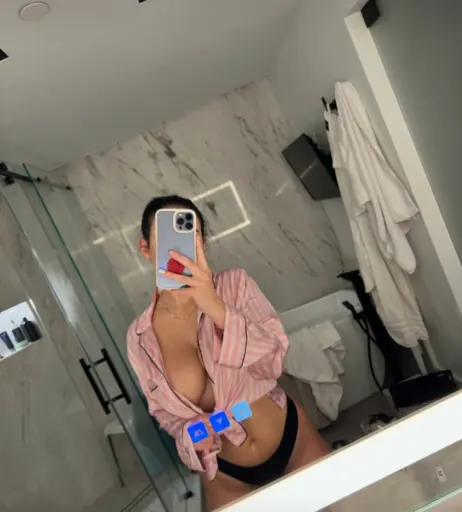 Image 718834 from Angie Varona