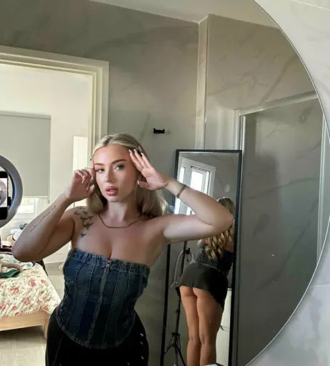 Image 713281 from Lizzie Grey