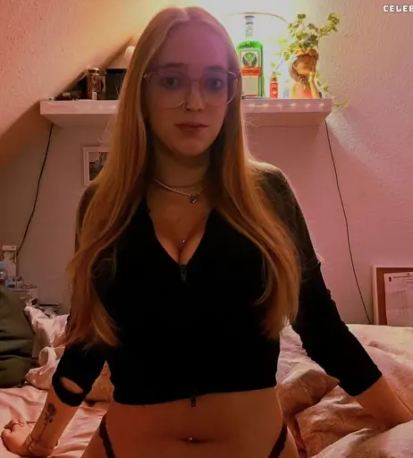 Image 713352 from Dorfblondie