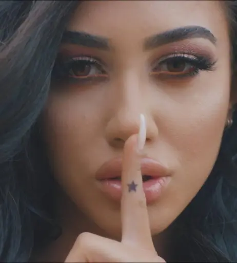 Image 711744 from melinda ademi