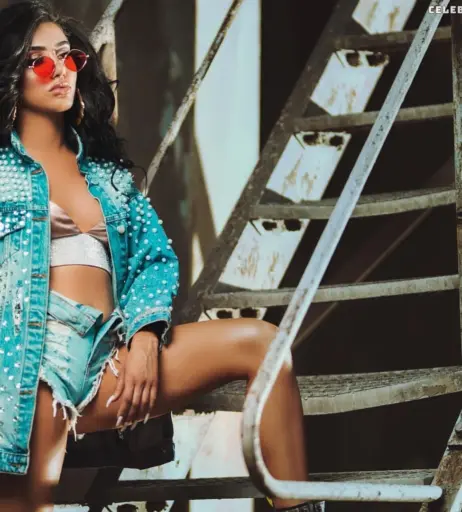 Image 711840 from melinda ademi