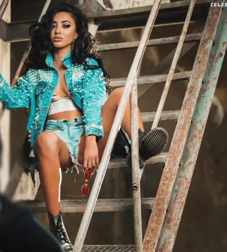 Image 711802 from melinda ademi