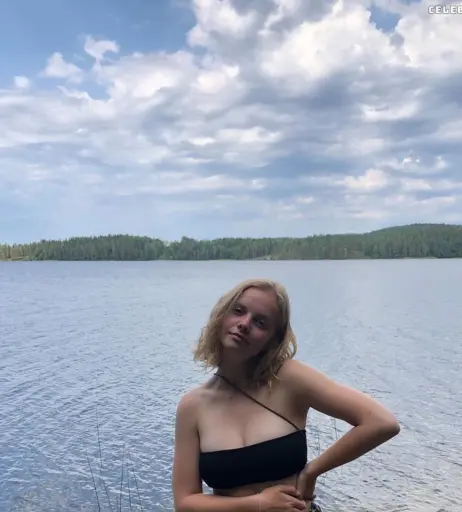 Image 710883 from Paula Hartmann