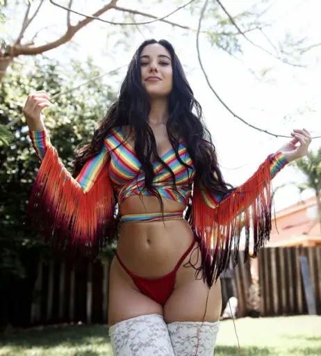 Image 729321 from Angie Varona