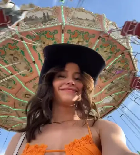 Image 728155 from Léa Elui