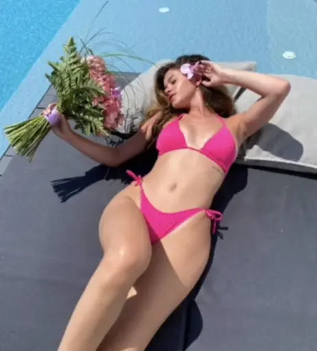 Image 728858 from Léa Elui