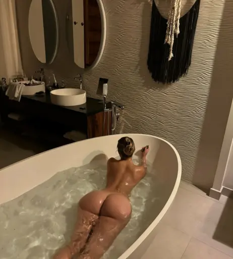 Image 726037 from Demi Rose