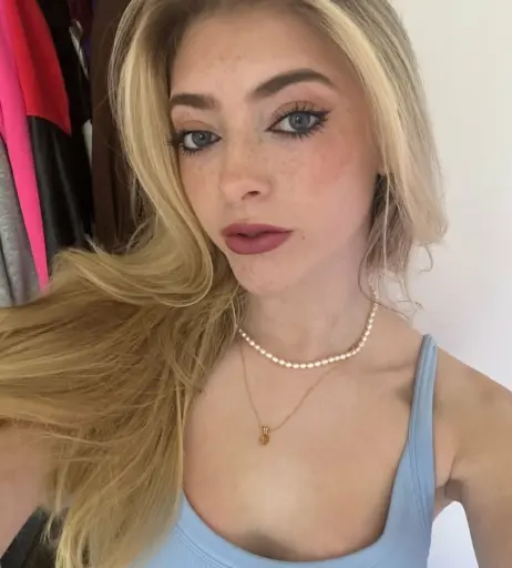 Image 725327 from Riley Mae Lewis