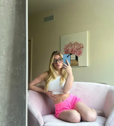Image 723037 from Riley Mae Lewis