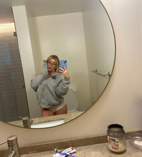 Image 723838 from Riley Mae Lewis