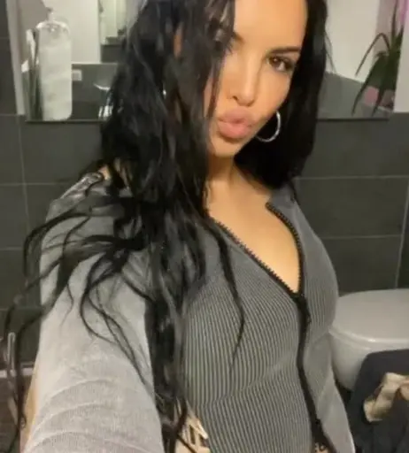 Image 720743 from Juju44