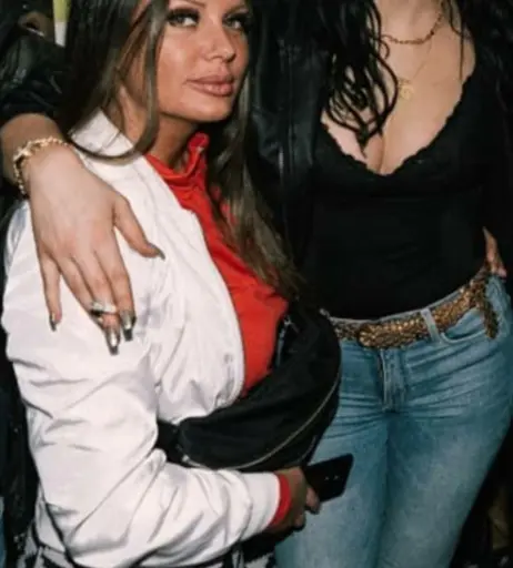 Image 720252 from Juju44