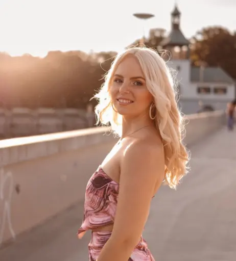 Image 738706 from Louisa Paskert