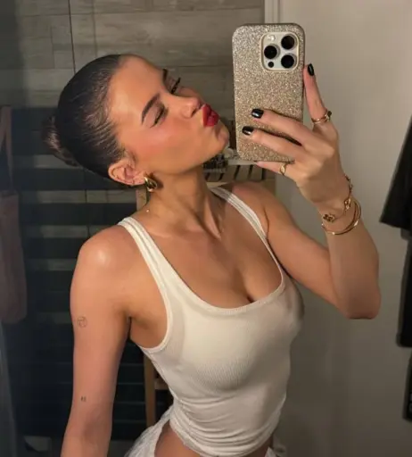 Image 738364 from Léa Elui