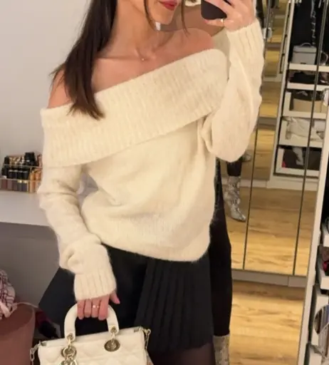 Image 736477 from Léa Elui