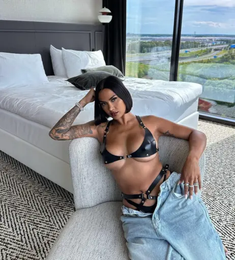 Image 735474 from Alicia Bonora