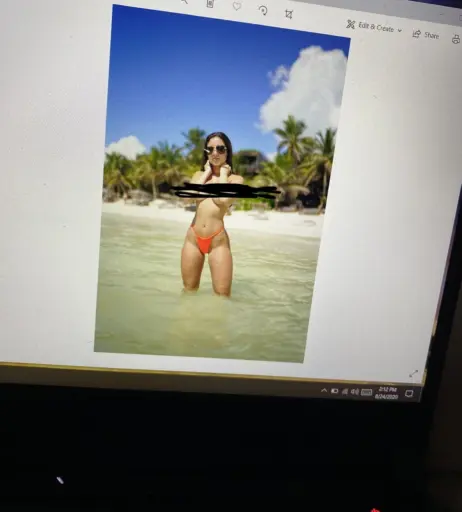 Image 730379 from Angie Varona