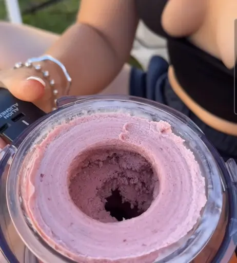 Image 749706 from Julia Beautx