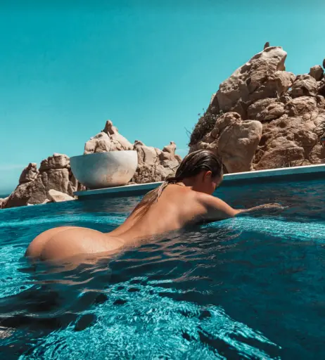 Image 749015 from Elena Kamperi