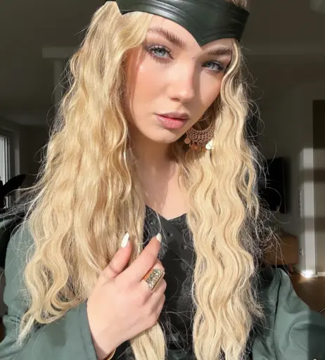 Image 746243 from Julia Beautx